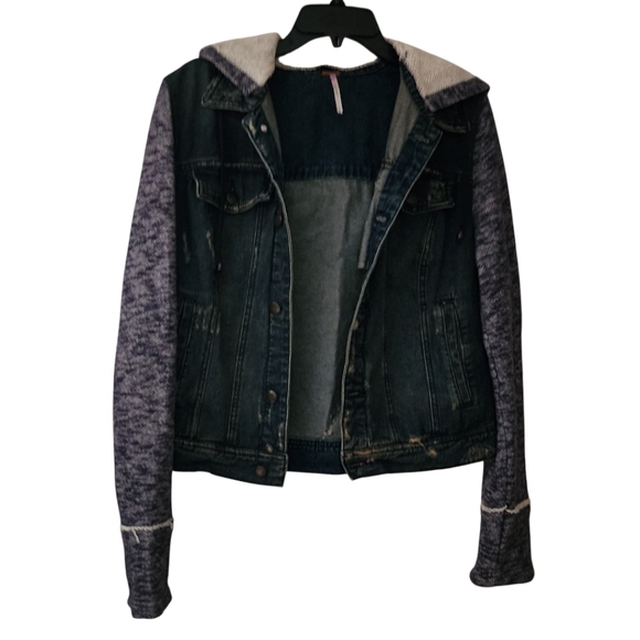 Free People Jackets & Blazers - Free People Denim Jacket Long Sleeve Size Large